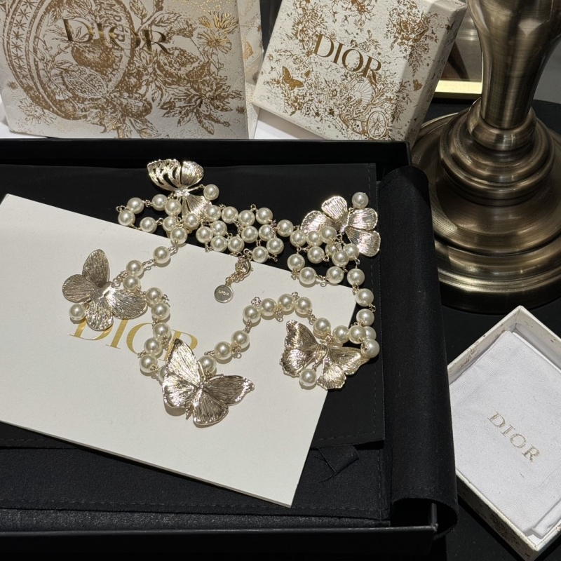 chr1st1an D10r necklaces